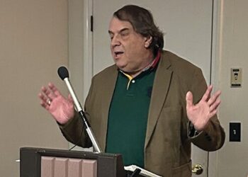 Daughtry speaks to the Wiregrass