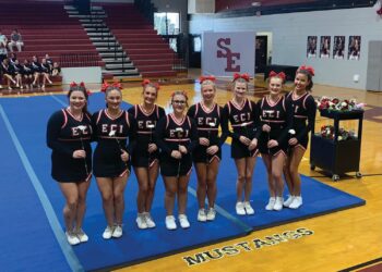 ECI Varsity Game Day squad competes