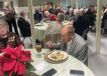 Mason receives Distinguished Service Award