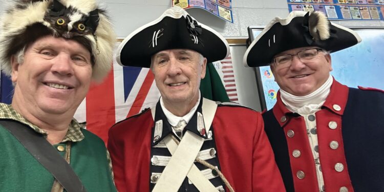 Wiregrass Chapter members present Revolutionary War Program