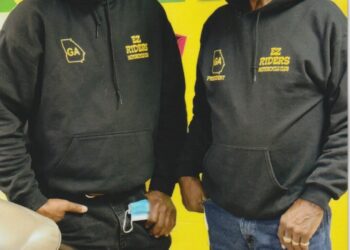 EZ Riders spread Christmas joy to residents