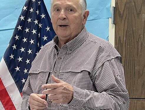 Elder speaks to the Veterans