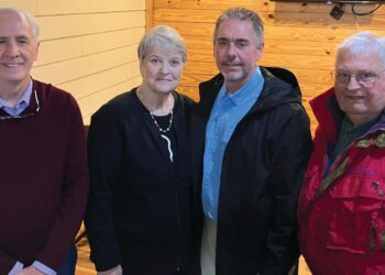 Gilmer discusses Summertown Food Pantry at Exchange meeting