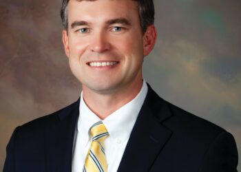 Gray retires, Frye named President & CEO