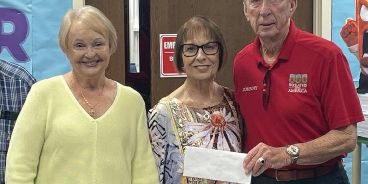 Bright speaks to the Veterans