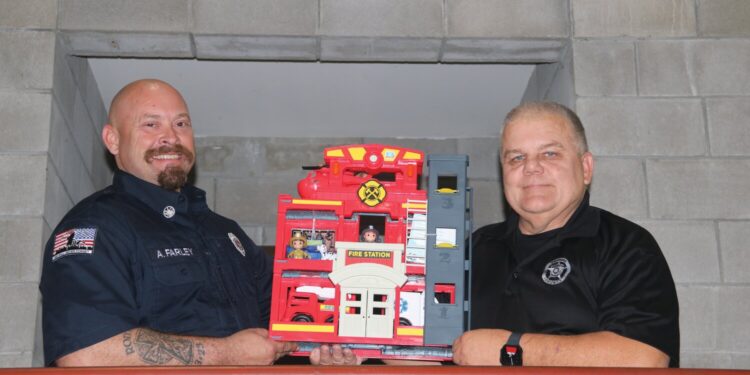 Nasworthy honored with retirement celebration