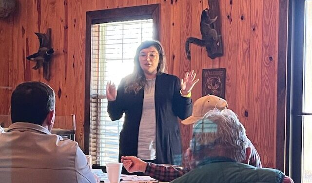 Tanner speaks to Twin City Lions Club