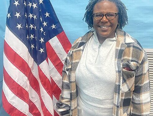 Williams speaks to the Veterans