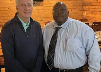 Administrator Middlebrooks speak to Exchange