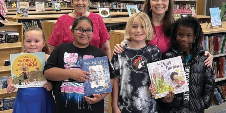 Farm Bureau donates books to school libraries