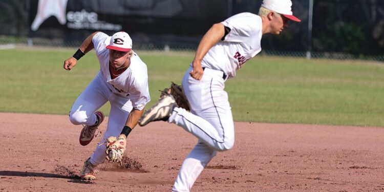 Bulldogs vs Indians in Elite 8