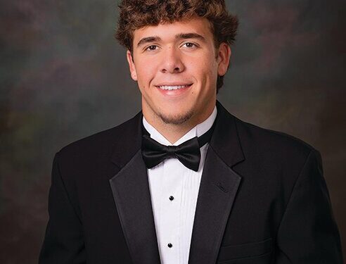 Lee awarded Davis-Hilburn Scholarship