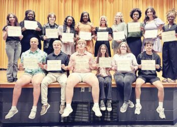 SHS holds honors programs for underclassmen