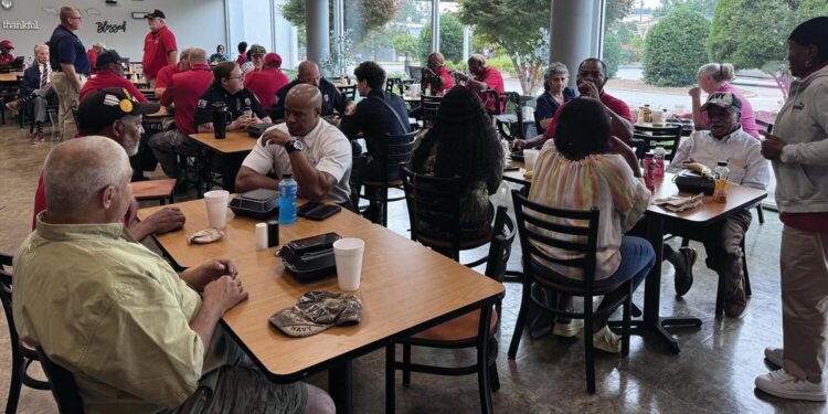 Veterans at the Library hold Memorial Day event