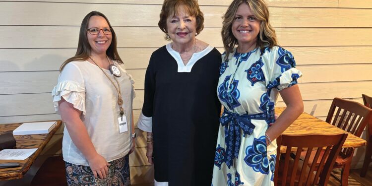 Swainsboro Rotary Club holds meeting