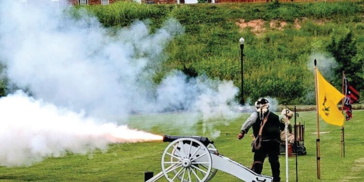 Brier Creek Artillery attend Stephen Day Grave Marking