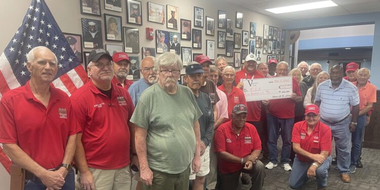 Hattaway speaks to Veterans