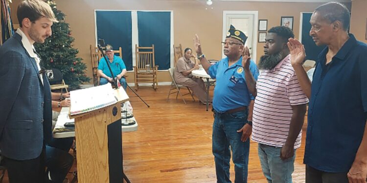 American Legion holds monthly meeting