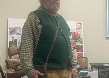 Burke speaks to Fall Line