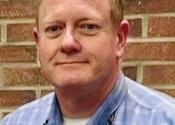 James Michael "Mike" Connolly, 64