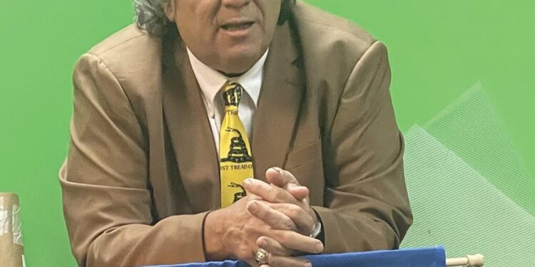 Daughtry speaks to Four Rivers Patriots