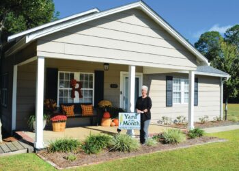Riner home named ‘October Yard of the Month’
