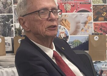 Burton speaks to Fall Line