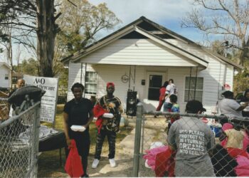 A&O Men’s Aftercare Center hosts Thanksgiving meal