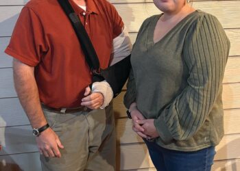 Dr. Lawrence speaks to Rotary Club