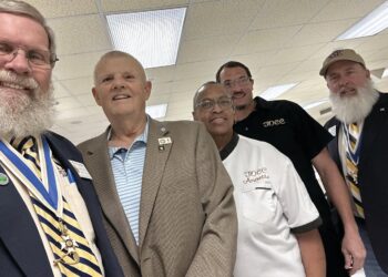 SAR/DAR holds joint Christmas banquet