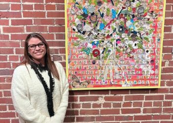 Kalmanson Gallery hosts Large Works reception