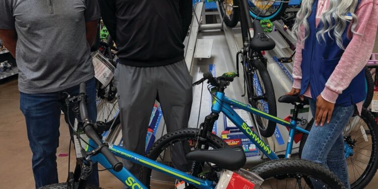 Men’s Golf Association shows act of kindness