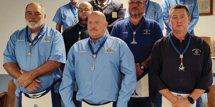 Ridgeway Lodge 104 installs new officers