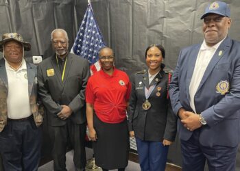 Stanford speaks to the Veterans