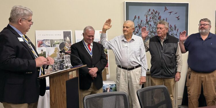 Tankersley installs Fall Line Chapter officers