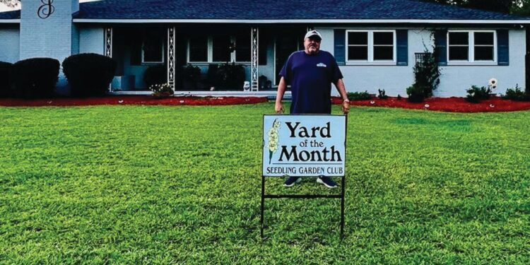 Seedling Garden Club announces June Yard of the Month