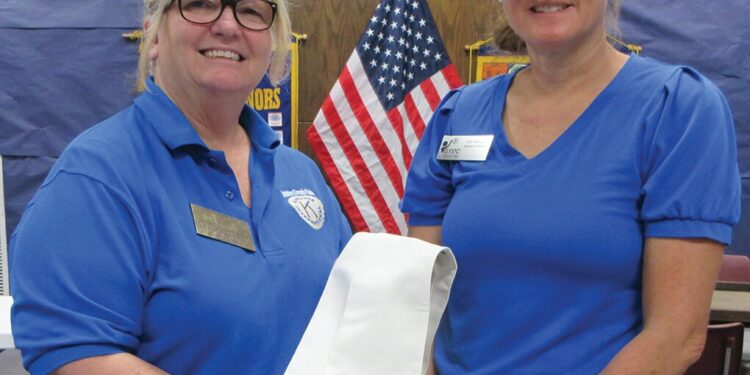 Youmans speaks to Kiwanis