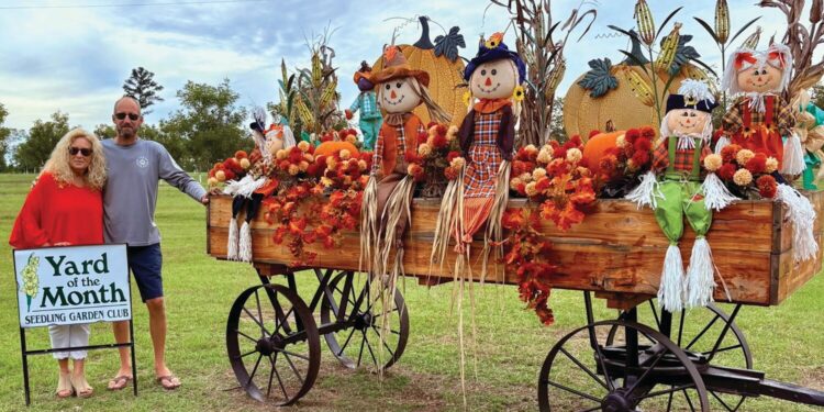 Seedling Garden Club announces October Yard of the Month